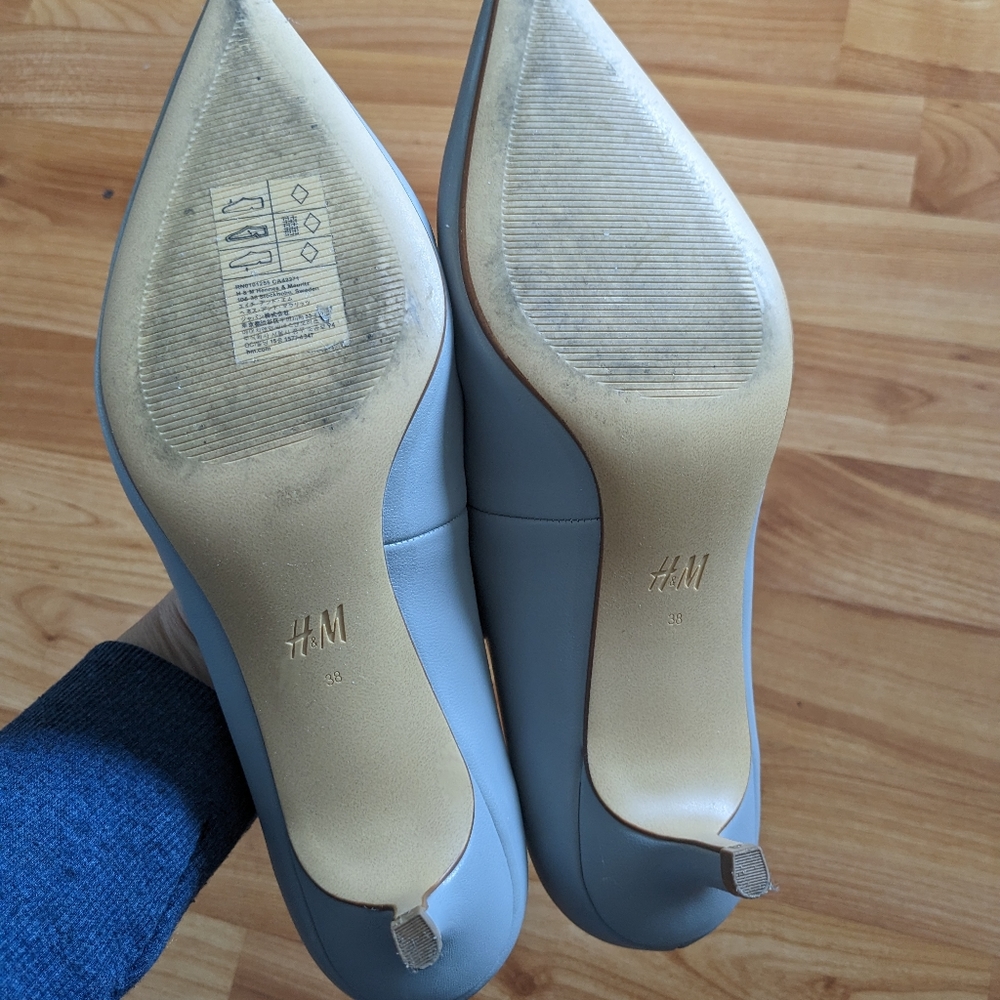 Pointed pumps - Picture 7 of 11